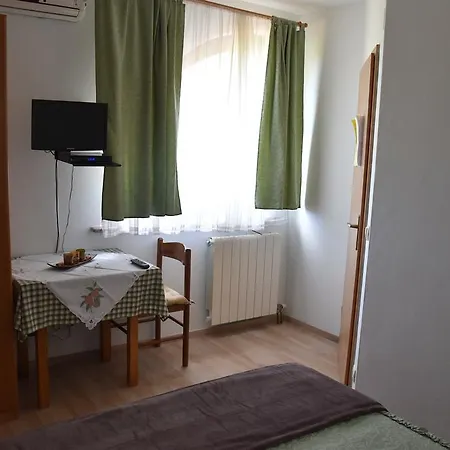 Fortuna Guest house 3*